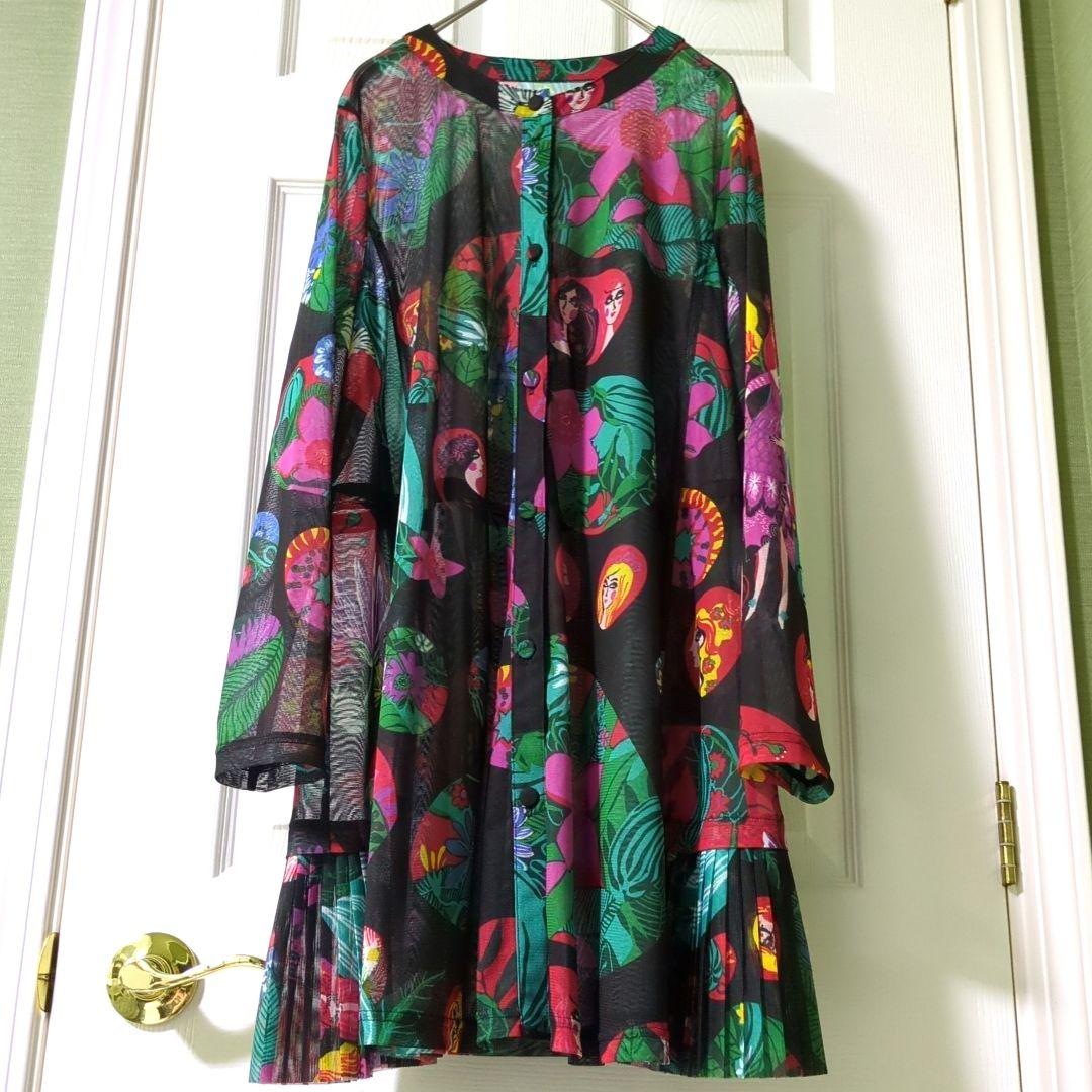 TOKUKO 1er VOL　前開き チュニック　羽織物　民族衣装　女性　お花