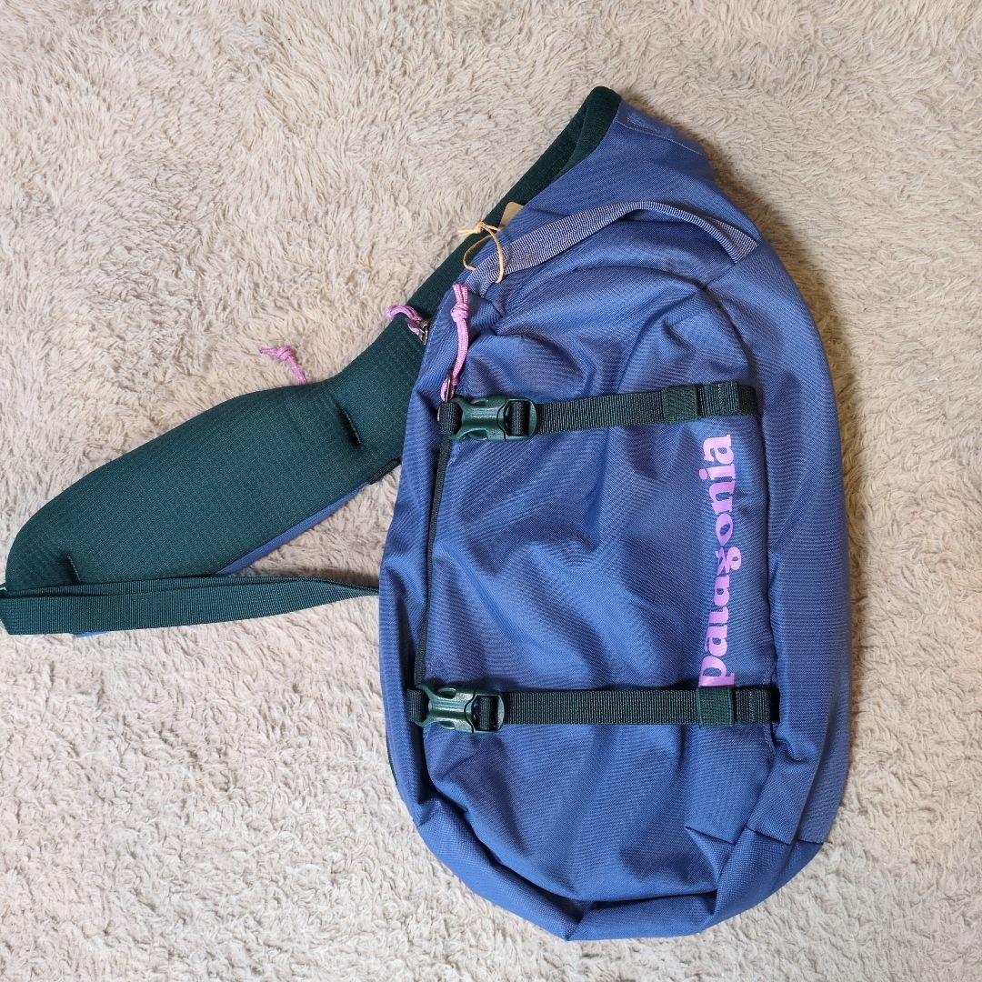 バッグ patagonia Atom Sling 8L Current Blue