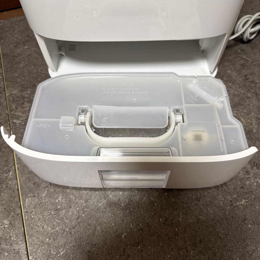 【美品】衣類乾燥除湿器　F-YZSX60