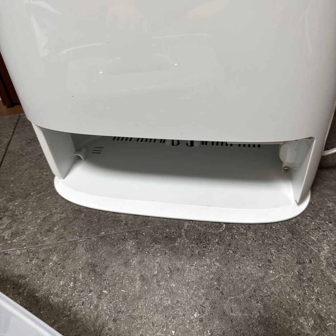 【美品】衣類乾燥除湿器　F-YZSX60