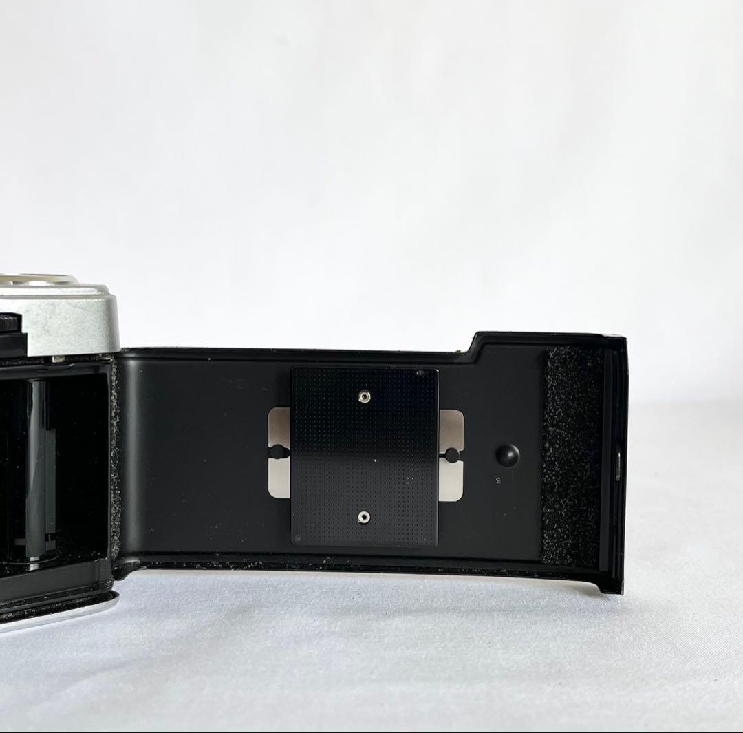 完動品★OLYMPUS PEN EE-3 ホワイト フィルムカメラ 動作確認済み