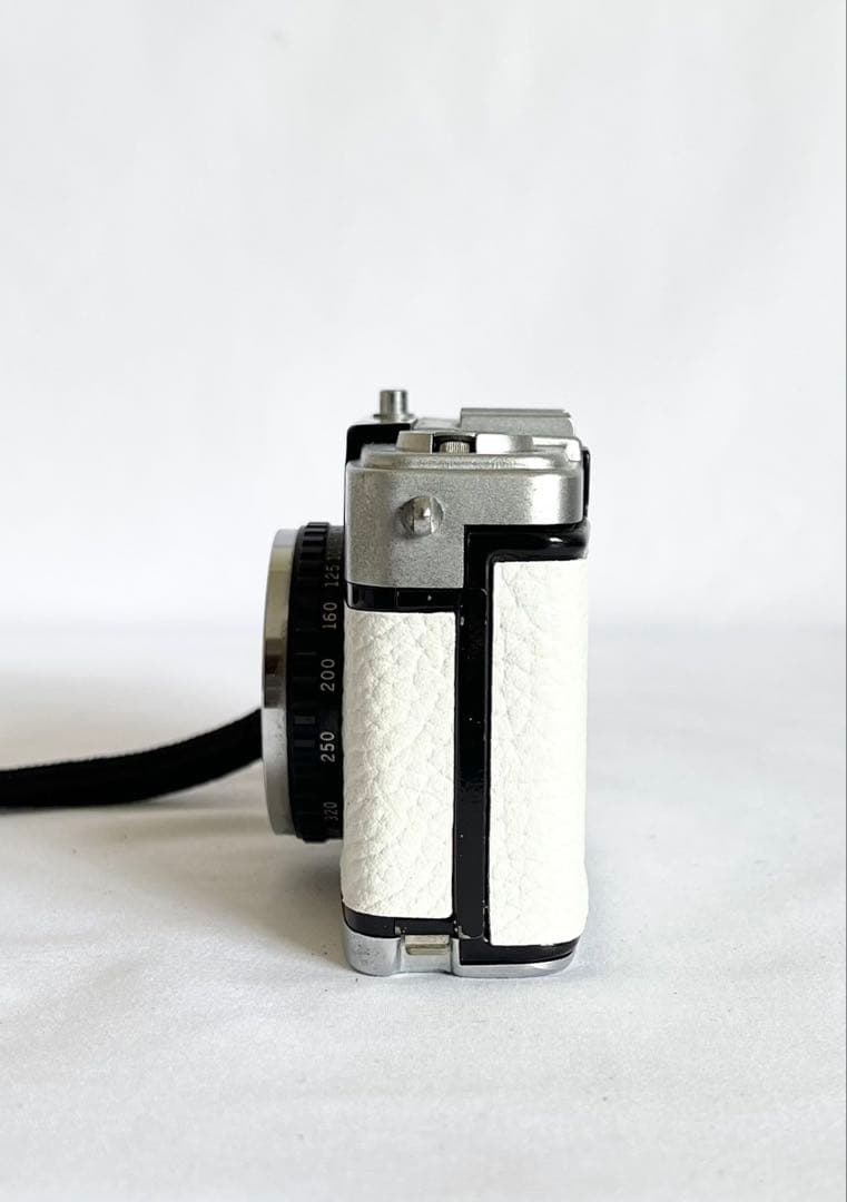 完動品★OLYMPUS PEN EE-3 ホワイト フィルムカメラ 動作確認済み