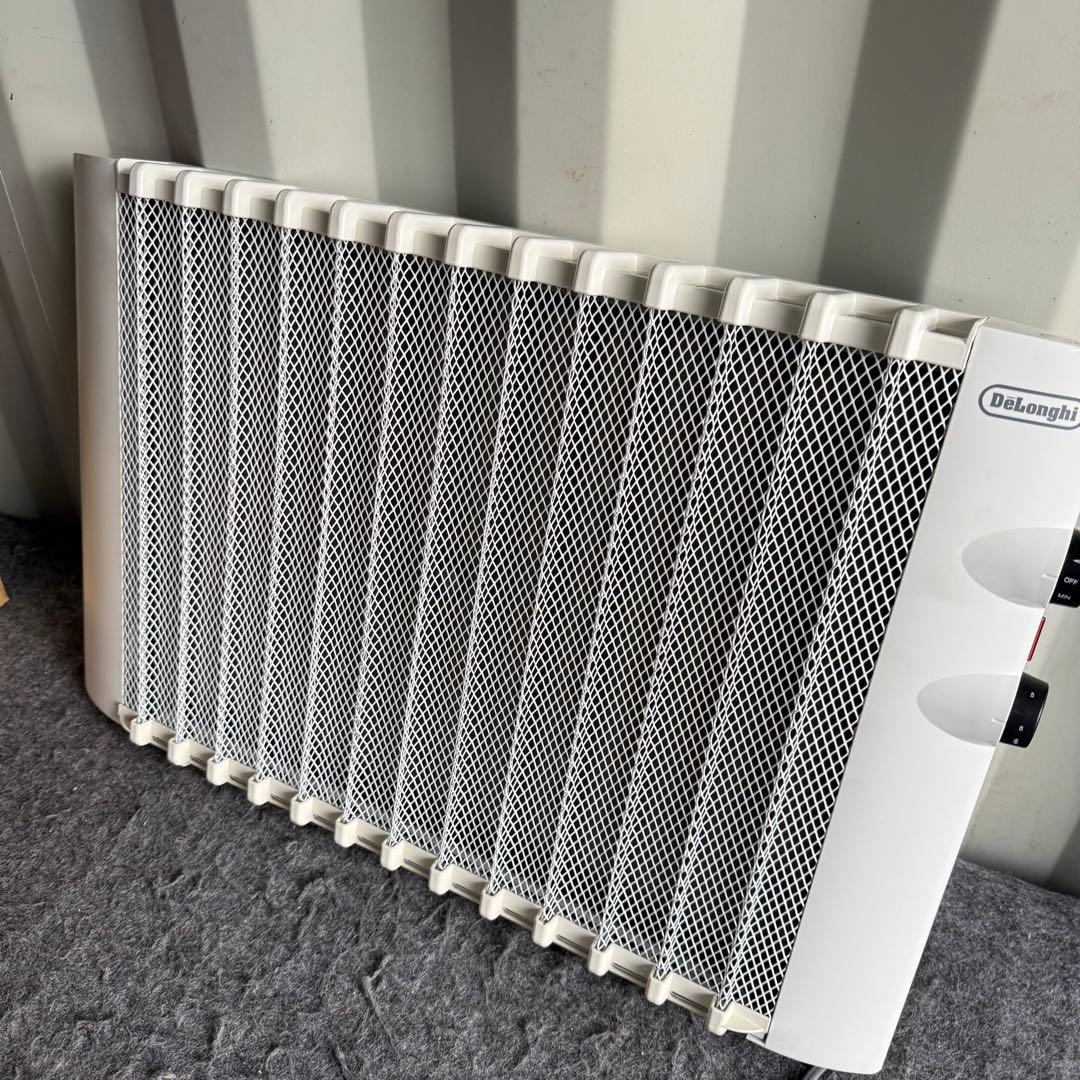 HJ90激安早い者勝ち✨ Delonghi デロンギ マイカパネルヒーター
