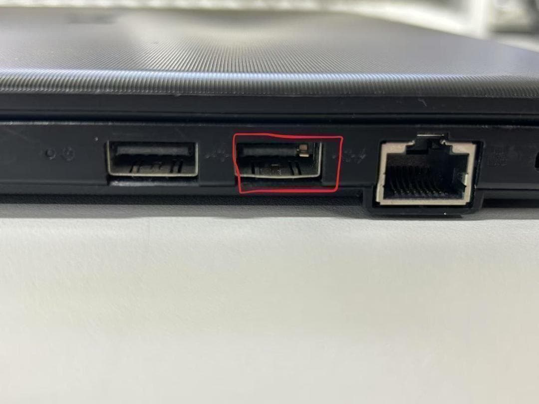 ノートパソコン 第10世代 Corei7/8GB/128GB オフィス付き