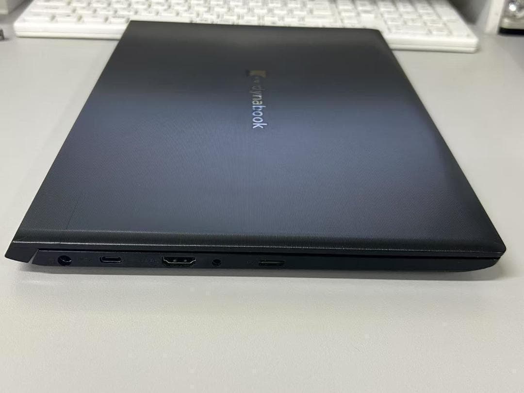 ノートパソコン 第10世代 Corei7/8GB/128GB オフィス付き