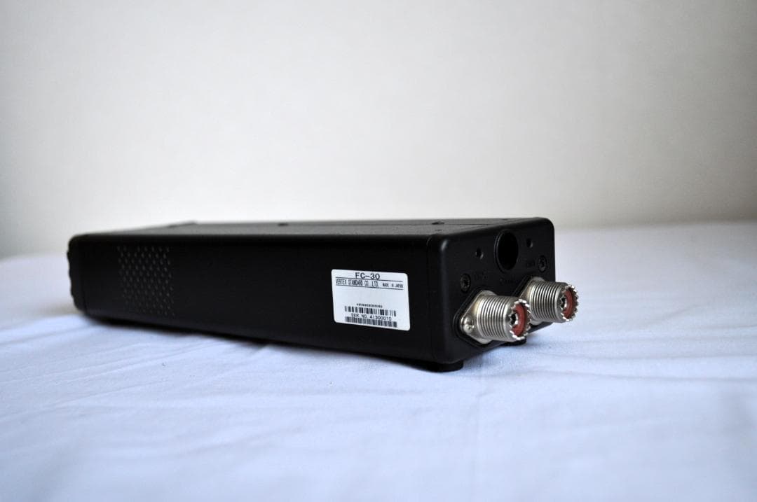 ヤエス　FT-857D　トランシーバー　　　 付属品あり