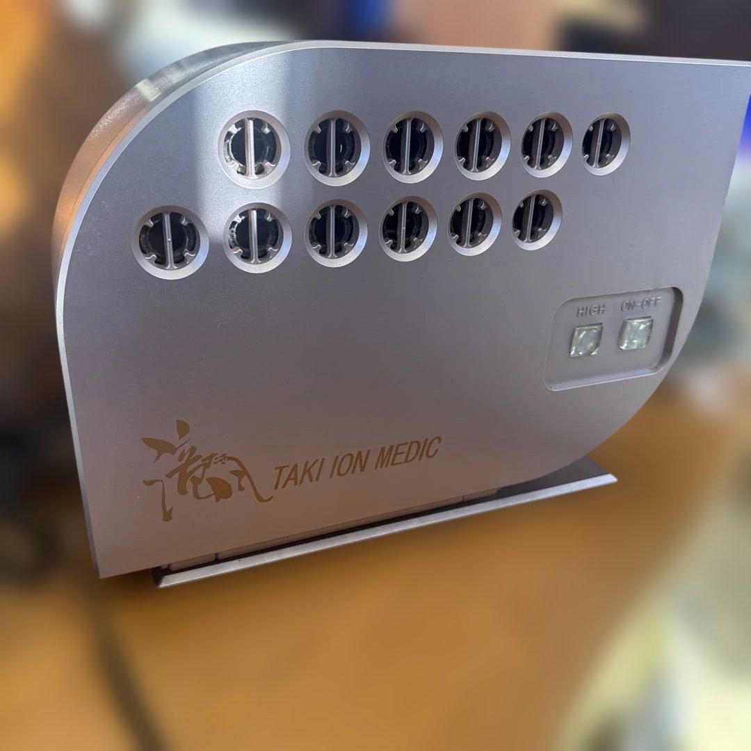 ジャンク　TAKI ION MEDIC イオン発生器