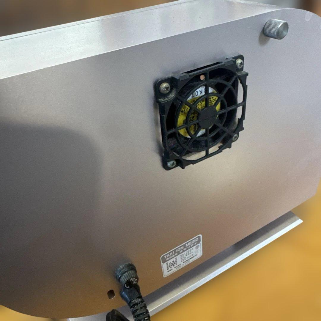 ジャンク　TAKI ION MEDIC イオン発生器