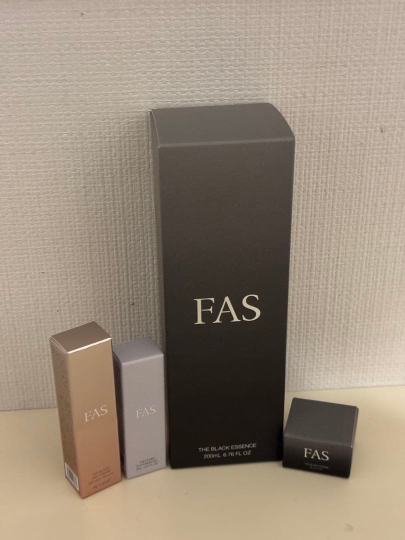 FAS ザ ブラック エッセンス 200ml 　ミニサイズおまけつき