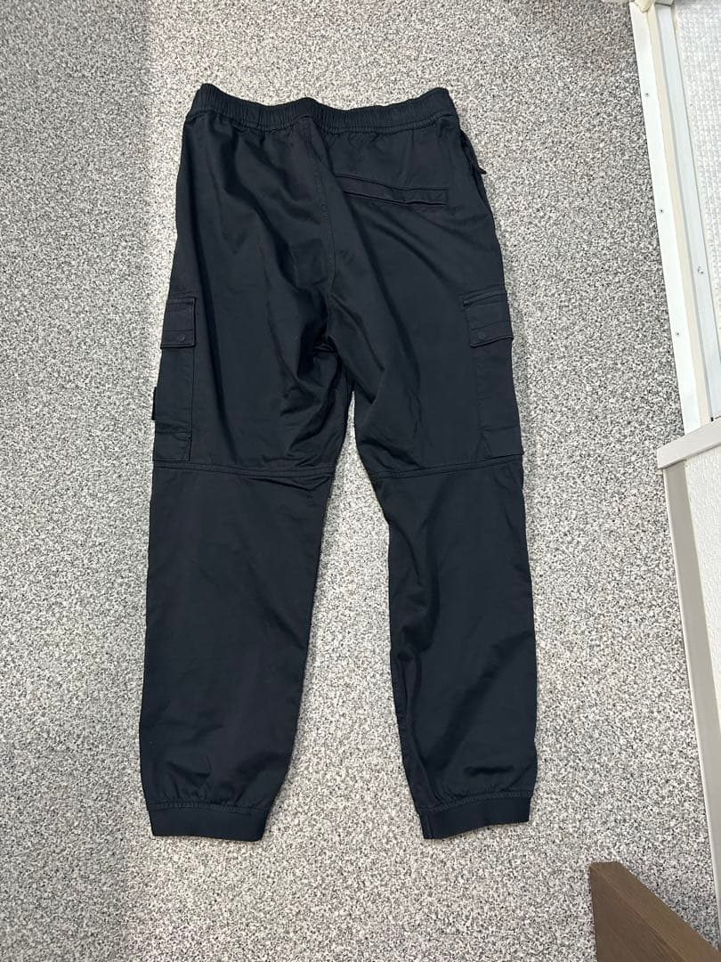 STONE  ストーンアイランド ブラックカーゴパンツ W31