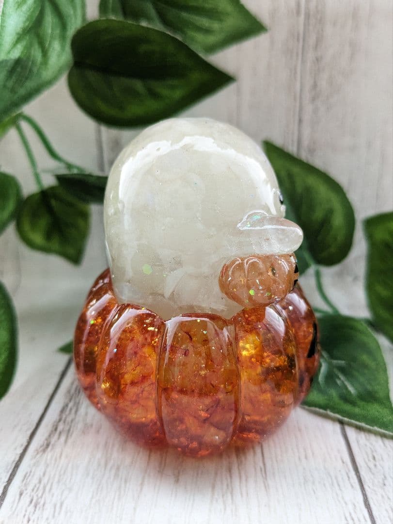 おばけちゃん形オルゴナイト２体とかぼちゃの入れ物のよくばりセット☆