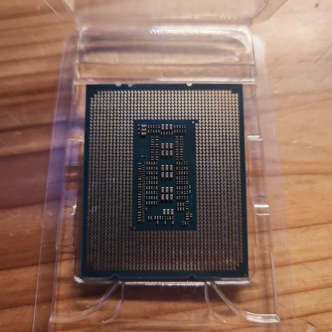 CPU i7-13700KF