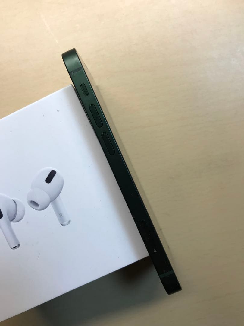 iPhone13mini グリーン　SIMフリー　割れなし