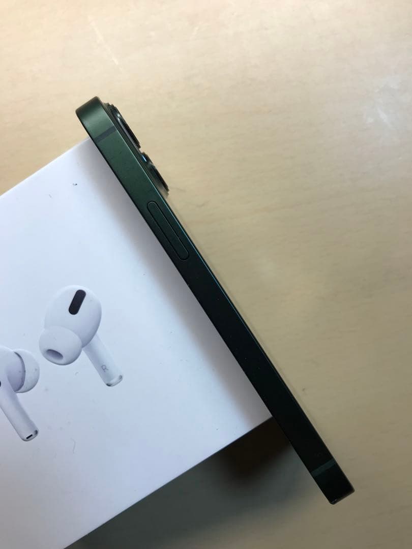 iPhone13mini グリーン　SIMフリー　割れなし