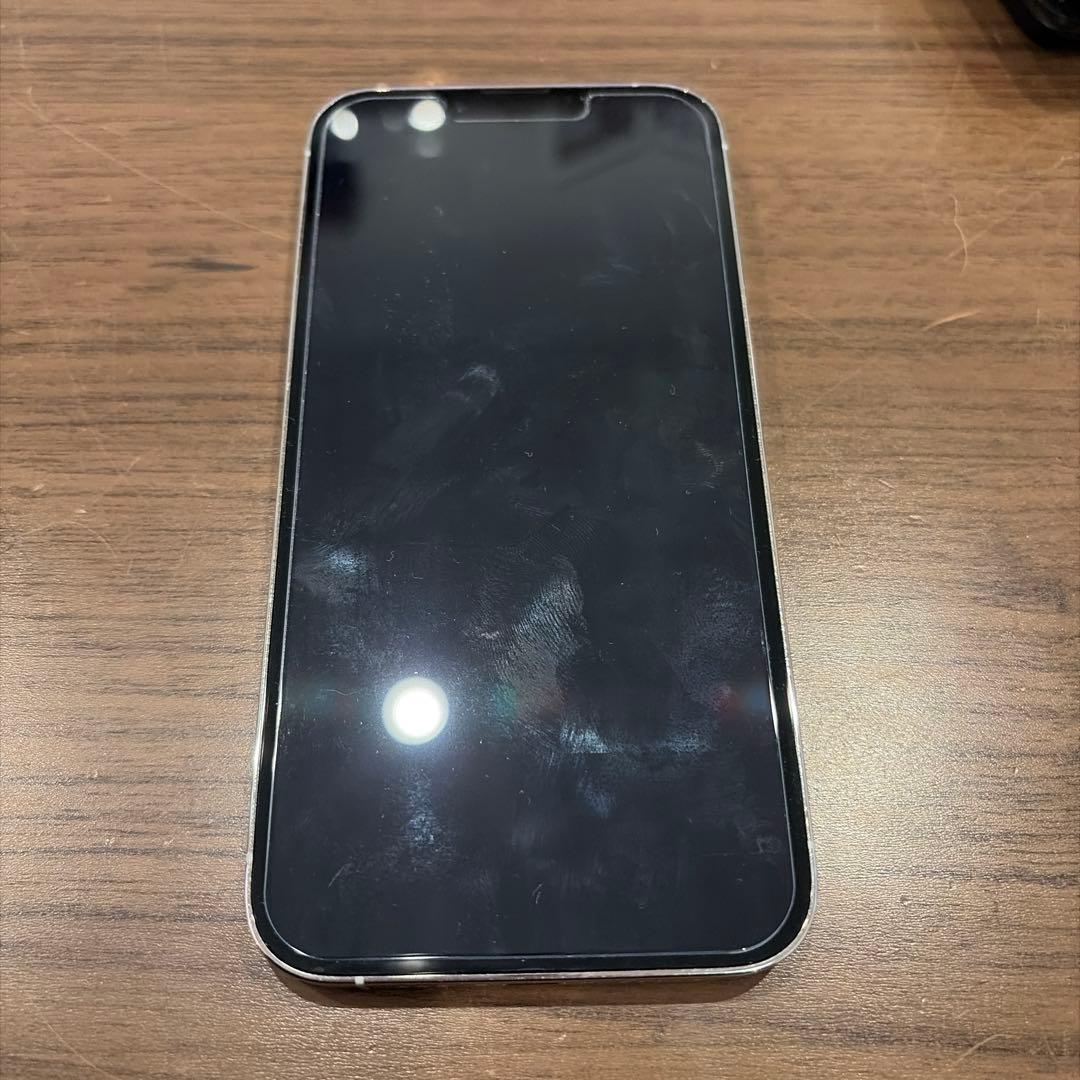 Apple iPhone 13 Pro シルバー 本体　256GB