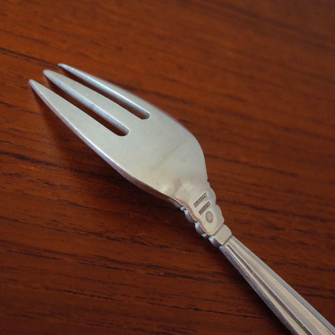 ジョージジェンセンAcornフィッシュフォーク/サラダフォーク/シルバーフォーク