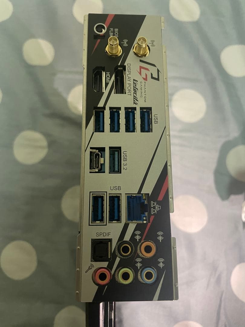 は*す様 AMD Ryzen9 3950xとASRock X570 PG VEL