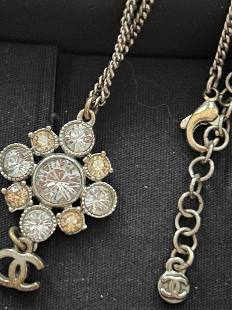 CHANEL フラワーモチーフ ネックレス