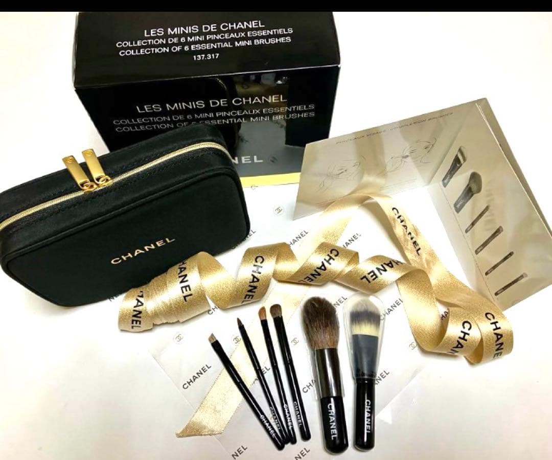 新品 CHANEL レ ミニ ドゥ シャネル ミニブラシセット 化粧ポーチ 黒