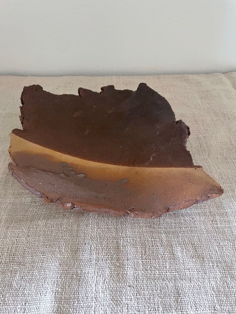 沖縄　大嶺實清　古作　葉形板皿　銘あり