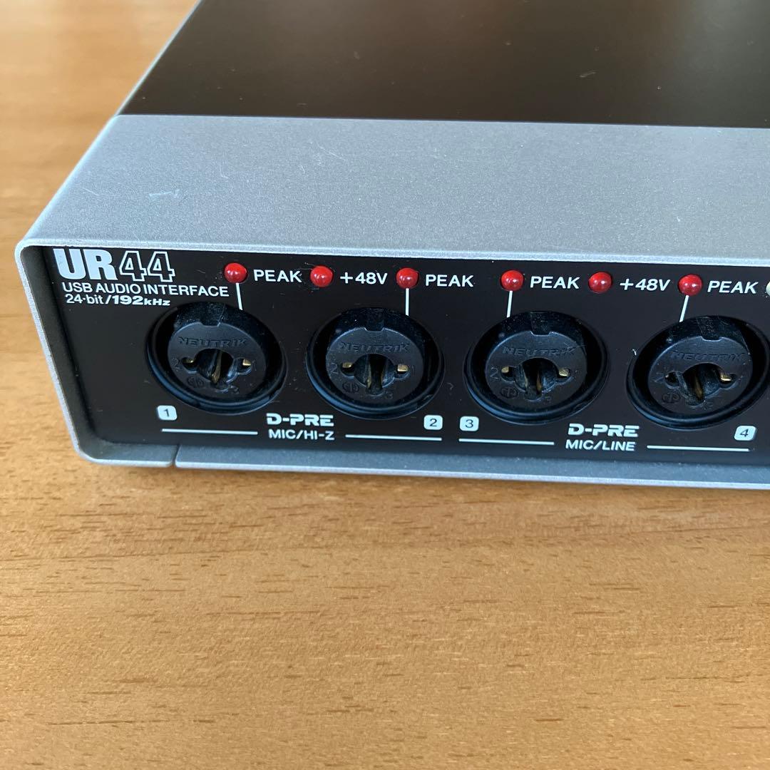 Steinberg UR44 オーディオインターフェイス【通電確認済み】