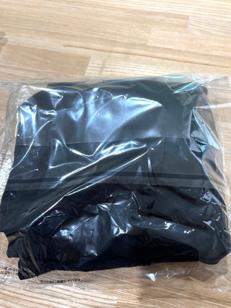 リントルス　ピラティスウェア新品未使用Lサイズ