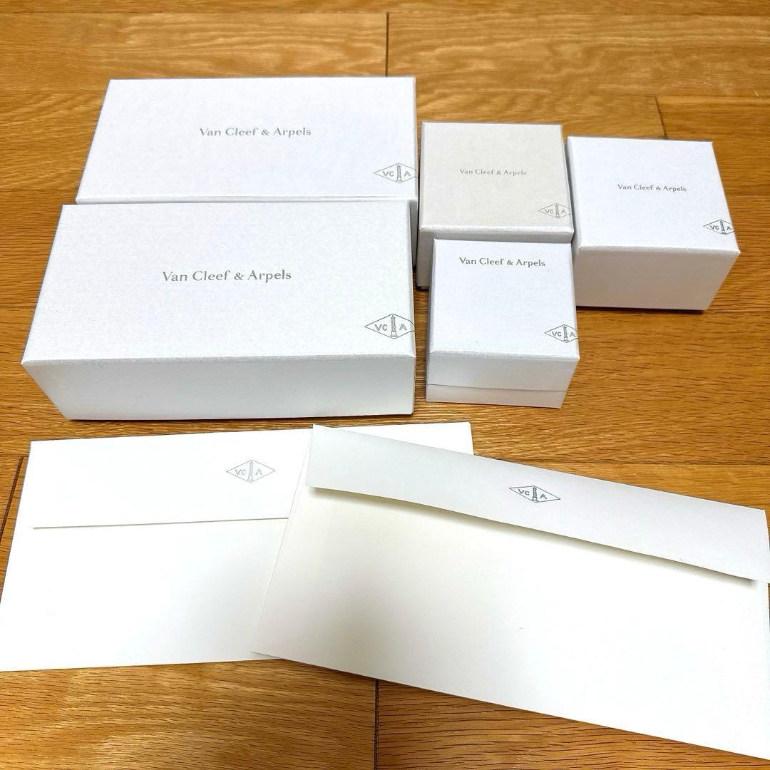 ヴァンクリーフアンドアーペル　vancleef&arpels ヴァンクリ