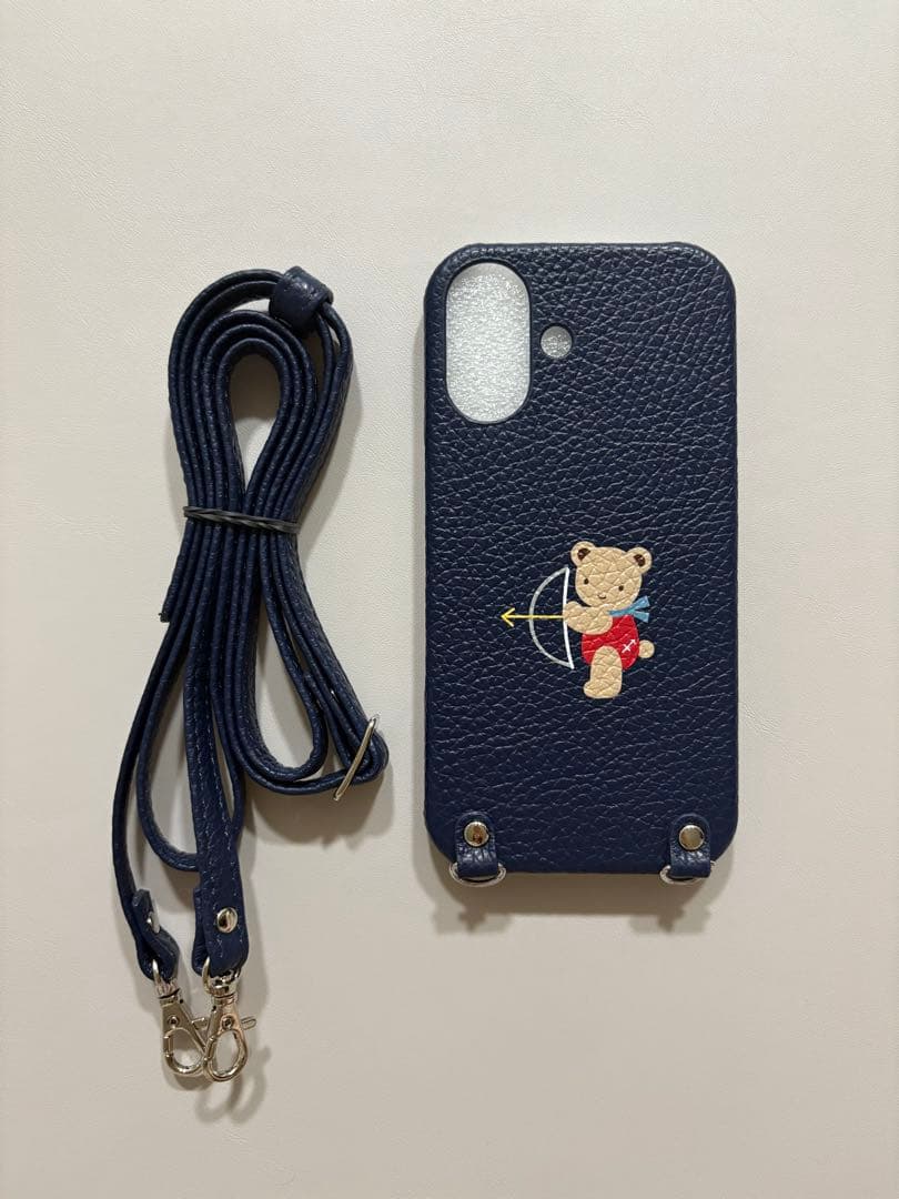 【新品未使用】familiar ファミリア　iPhone16ケース　星座　いて座