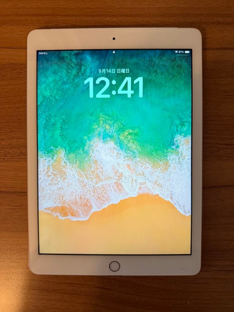 美品 iPad第6世代 32GB Gold