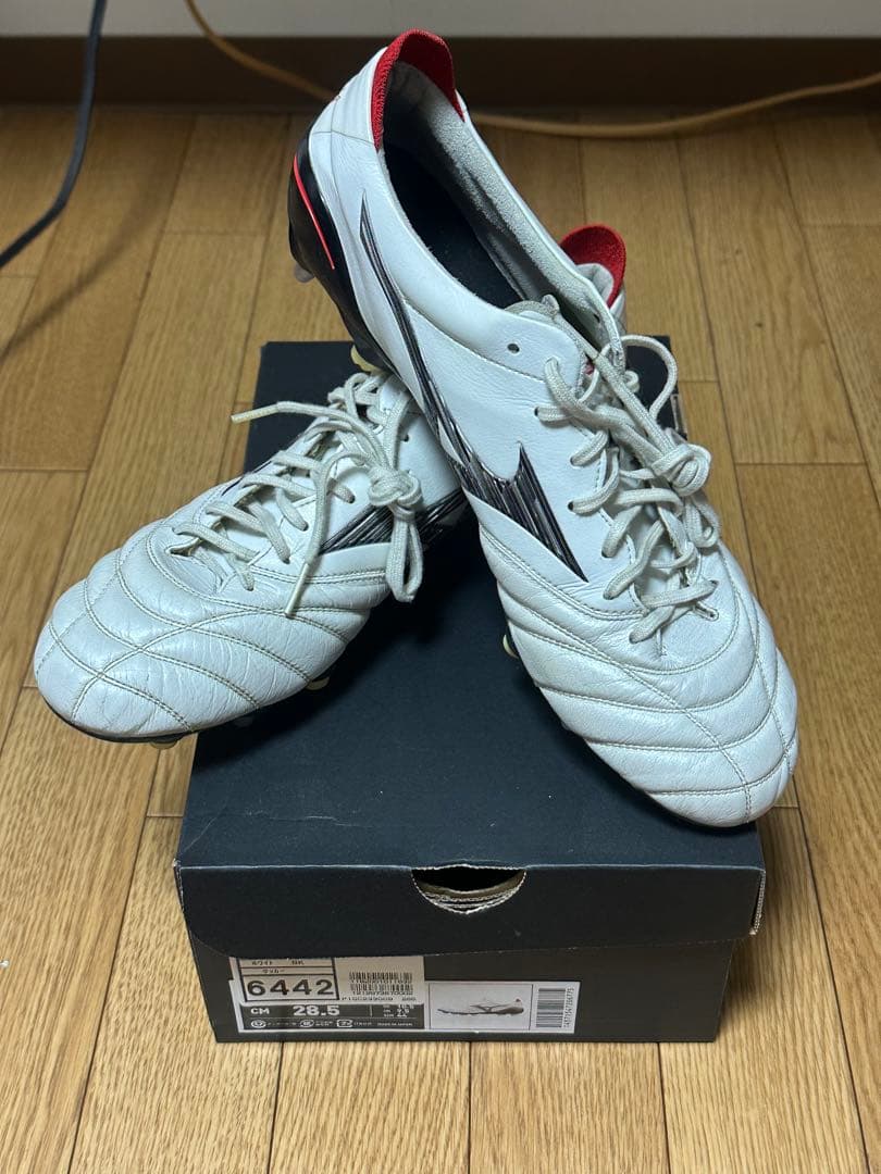 Mizuno モレリアネオ 4 SG 28.5cm