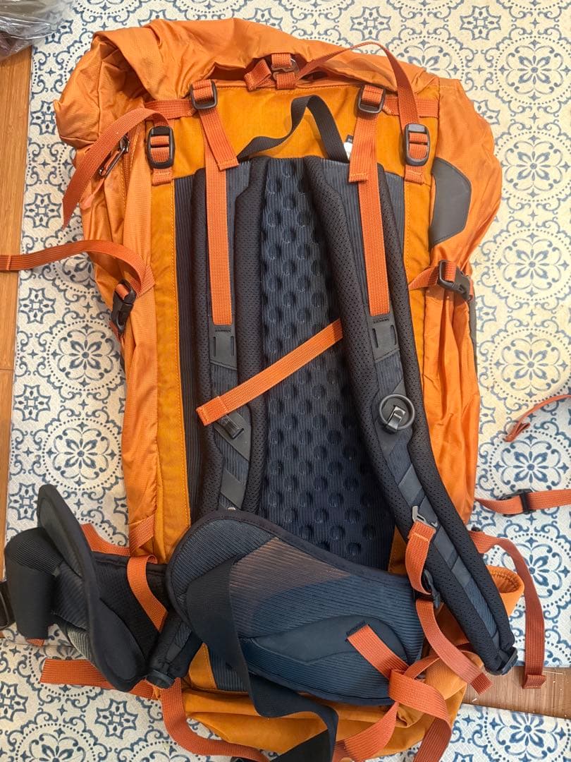 ARC'TERYX Axios 50 廃盤　新品未使用！
