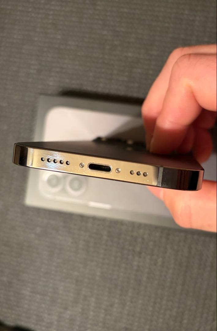 Apple iPhone 13 Pro グラファイト 本体 256GB