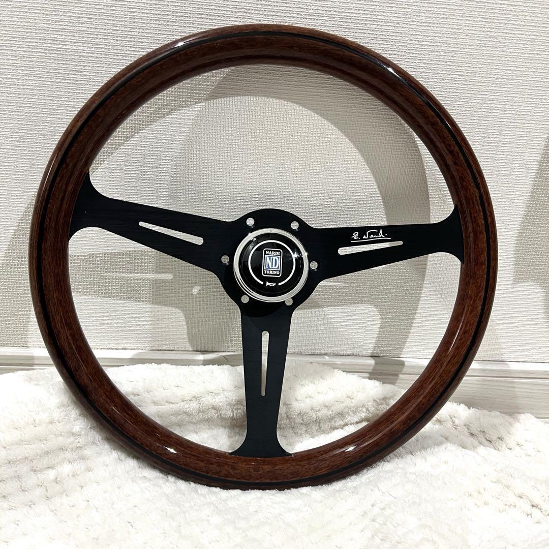 人気のカラー　ナルディ☆ ステアリング ハンドル 社外 新品 ホーン付