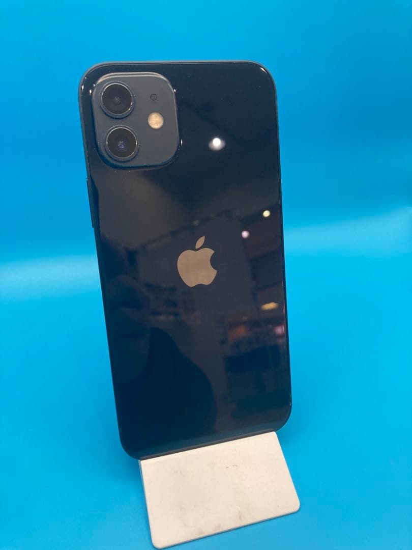 【748】Apple iPhone 12 64GB