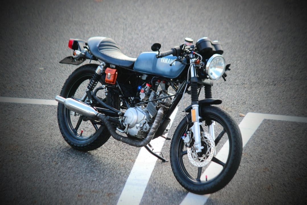 YAMAHA YB125SP キャブトンマフラー