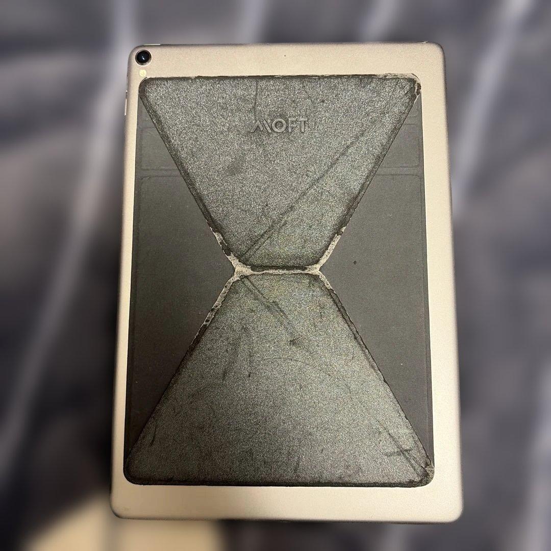 ぺ*た様 Apple iPad Pro 10.5インチ　512GB moftスタ
