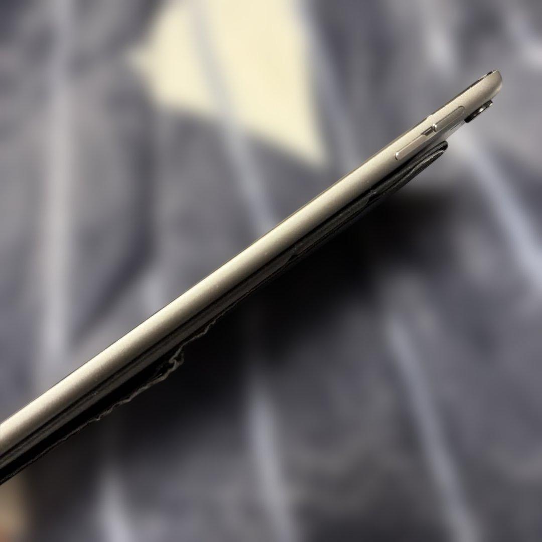 ぺ*た様 Apple iPad Pro 10.5インチ　512GB moftスタ