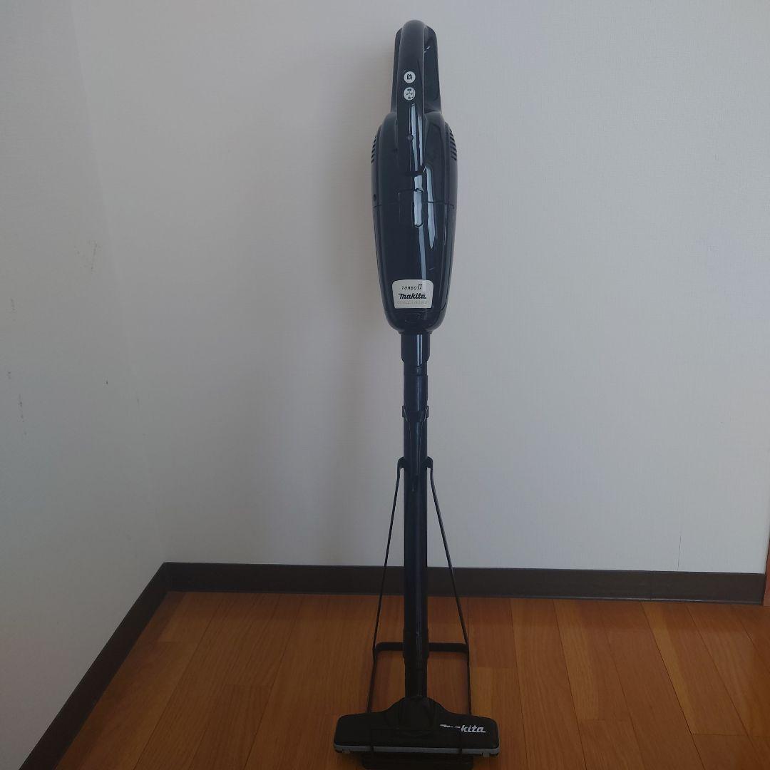 値下げ！★美品★マキタ CL103DX コードレス掃除機 ブラック