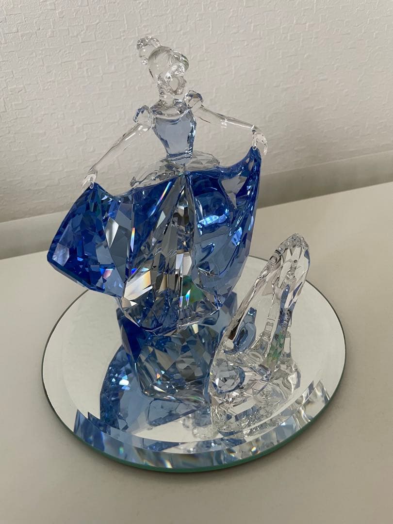 赤神  スワロフスキー　シンデレラ　ガラスの靴