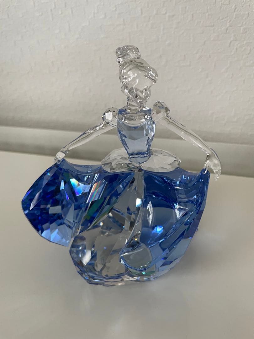 赤神  スワロフスキー　シンデレラ　ガラスの靴