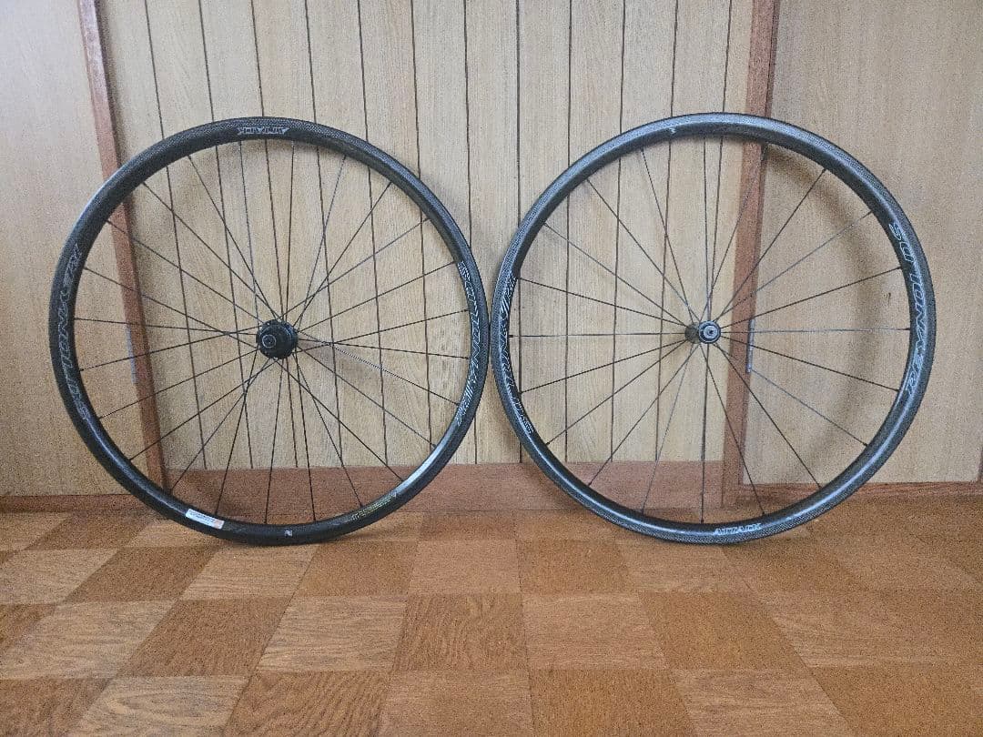 レイノルズ　アタック　Reynolds カーボンホイール　オマケ付　リヤジャンク