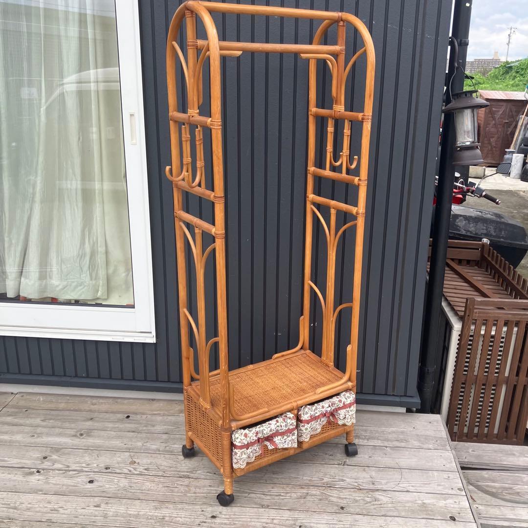 昭和レトロ アーチ型 ラタンハンガーラック 籐家具 花柄カバー付き 古家具