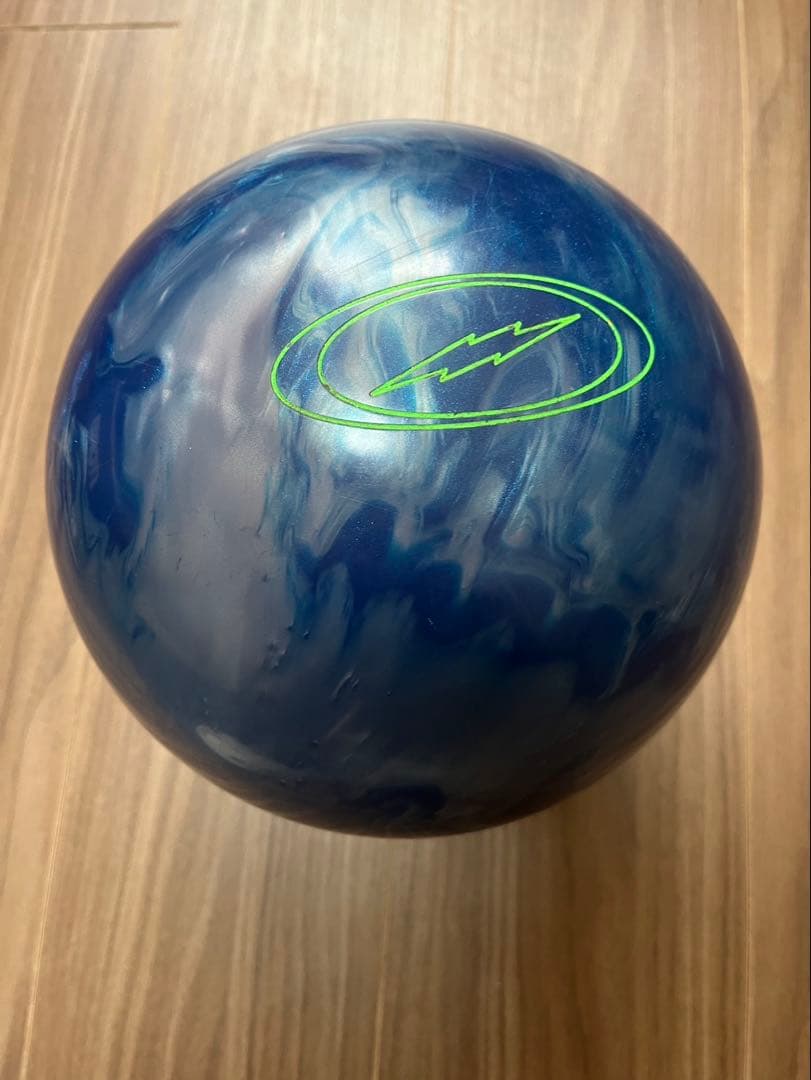 N*u様 Storm ロードウォリアー ボウリングボール 15ポンド