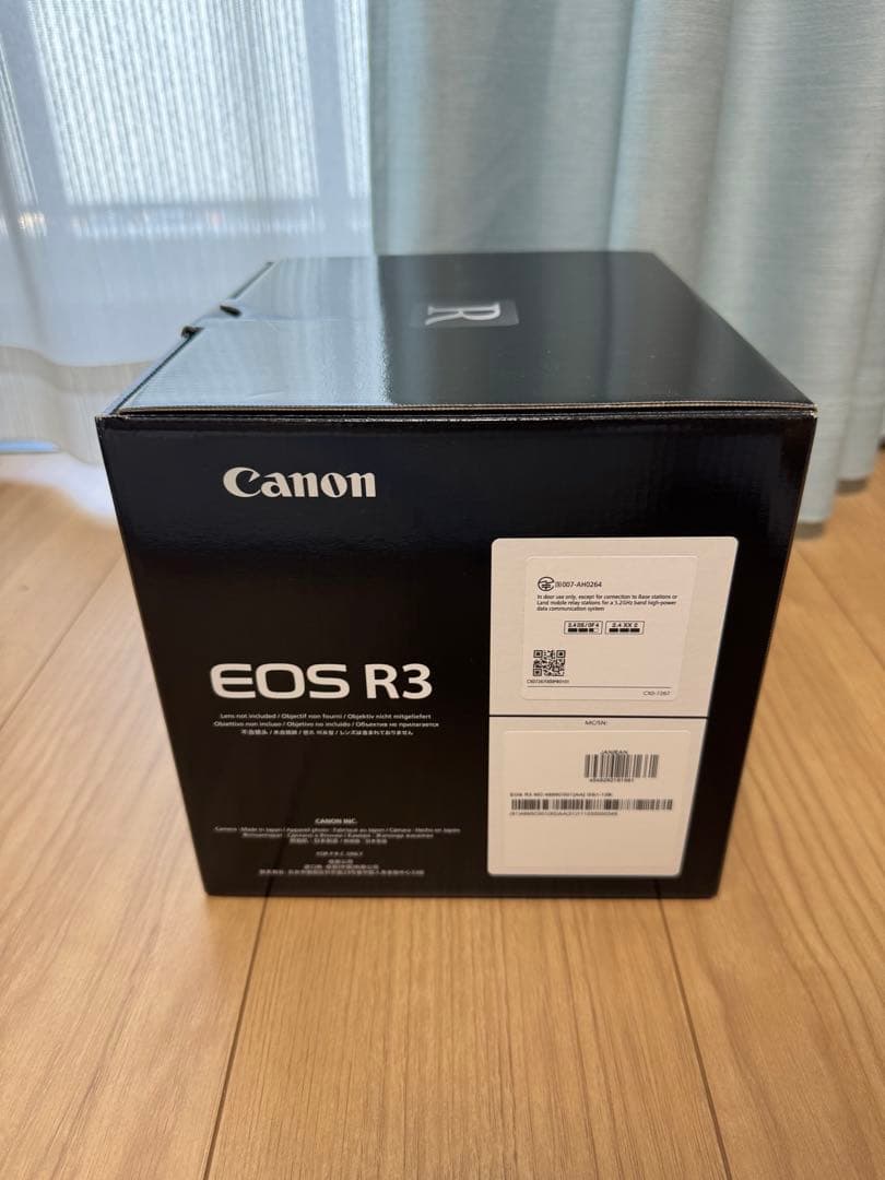 【新品未使用品】Canon キヤノン EOS R3 ボディ ミラーレス一眼カメラ