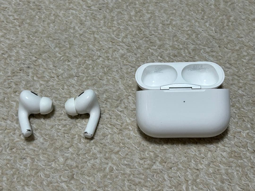 ア*生様 AirPods Pro 第2世代とおまけ