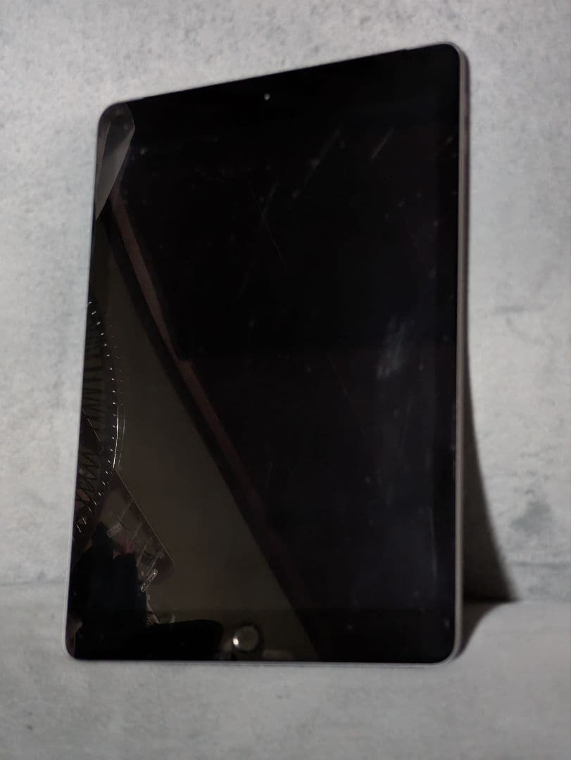 早い者勝ち‼️iPad 第6世代 Wi-Fi+Cellular 128GB