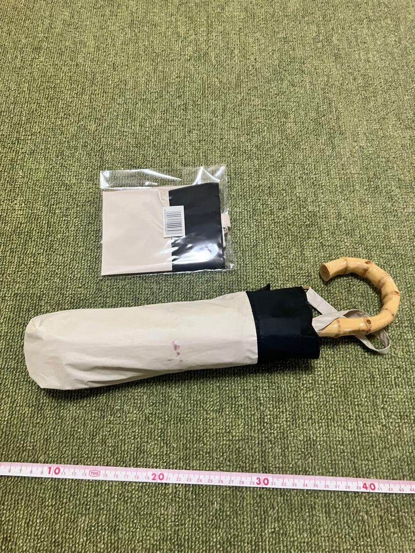 しいちゃん　日傘　折りたたみ　ベージュ　完全遮光