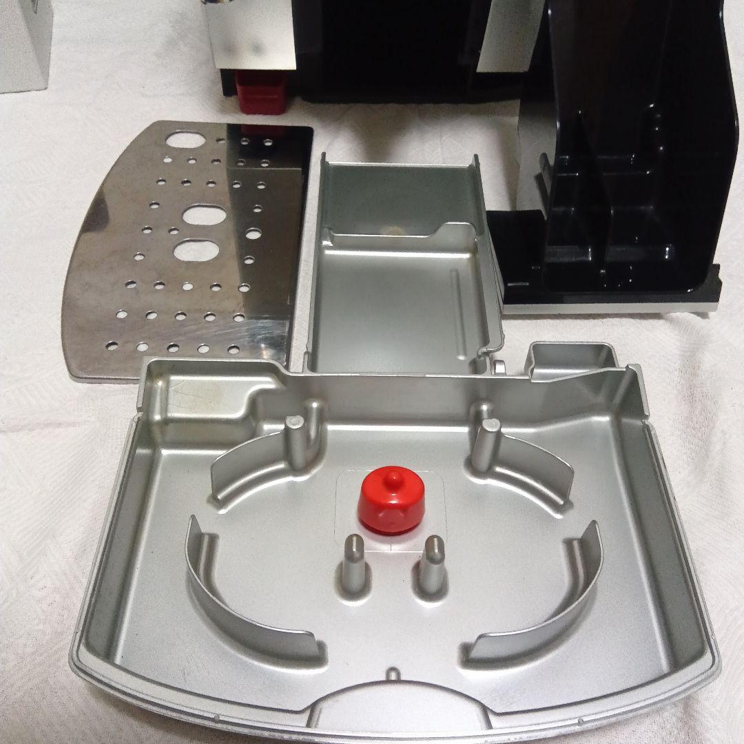 デロンギ　マグニフィカS 全自動コーヒーマシン　ECAM22110SBH