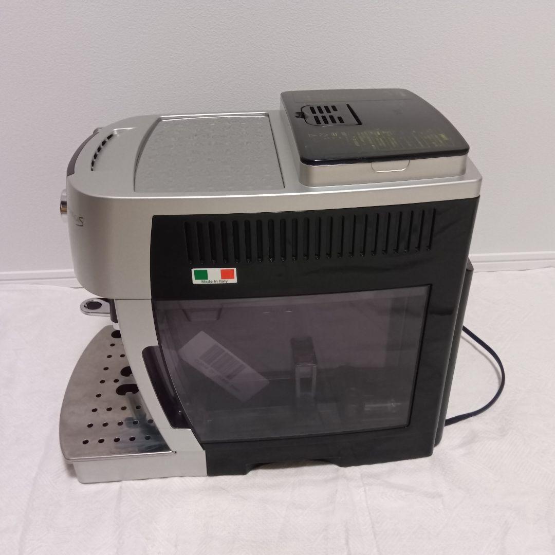 デロンギ　マグニフィカS 全自動コーヒーマシン　ECAM22110SBH