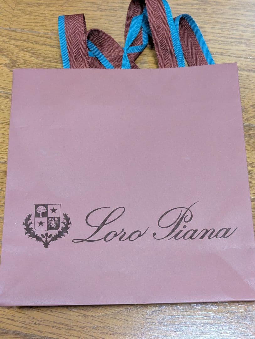 Loro Piana ブラックレザーベルト 90/36